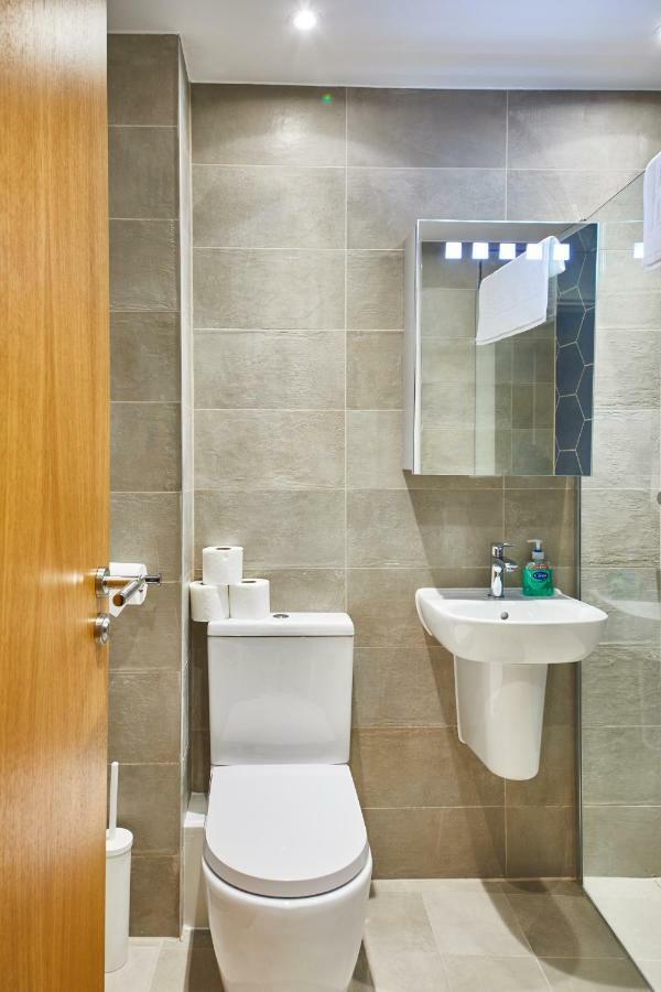 Elegant Plus Luxury Apartments Лондон Екстер'єр фото